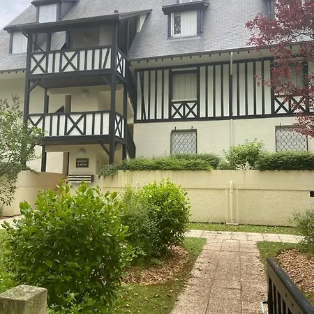 En Hypercentre Refait A Neuf En 2023 Avec Belle Terrasse! *