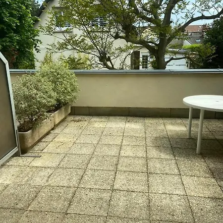 En Hypercentre Refait A Neuf En 2023 Avec Belle Terrasse! Apartment *