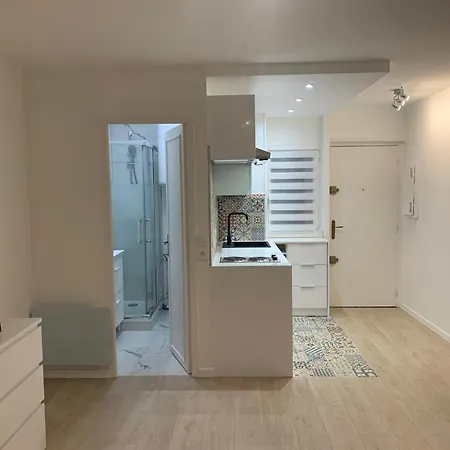 En Hypercentre Refait A Neuf En 2023 Avec Belle Terrasse! *