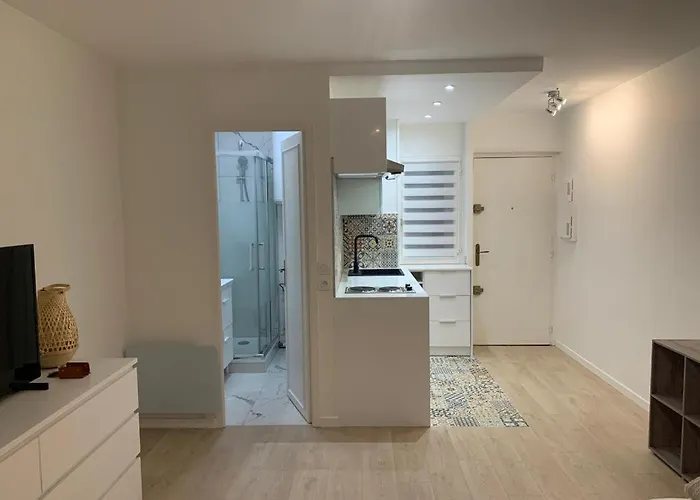 En Hypercentre Refait A Neuf En 2023 Avec Belle Terrasse! *